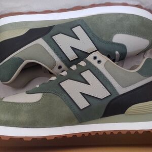 New Balance 574